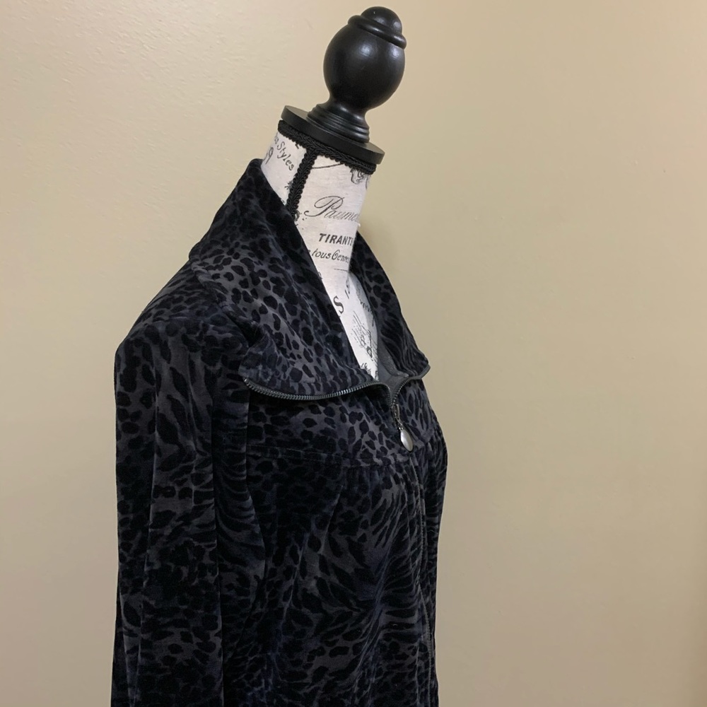 Style & Co Black & Gray Animal Print Velour Jacket Size Large NEW - Picture 6 of 11